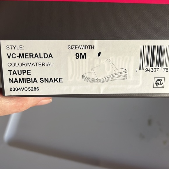 *New* ~ Vince Camuto sandals​​! - Picture 4 of 4